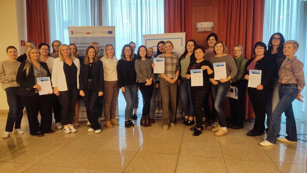 końcowe zdjęcie grupowe uczestniczek warsztatów